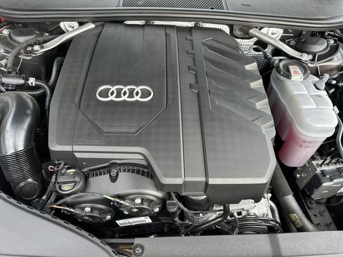 Used 2024 Audi A6 2.0T Premium w/ Convenience Package image 9