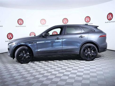 Used 2026 Jaguar F-PACE R-Dynamic S image 5