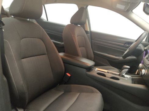 Used 2023 Nissan Altima 2.5 S FWD image 21