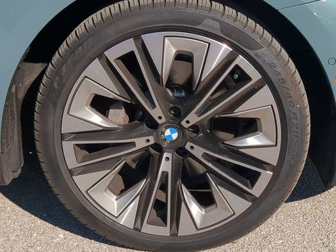 New 2025 BMW 530i image 11