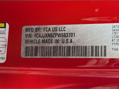 Used 2023 Jeep Wrangler Unlimited w/ Cold Weather Group image 37