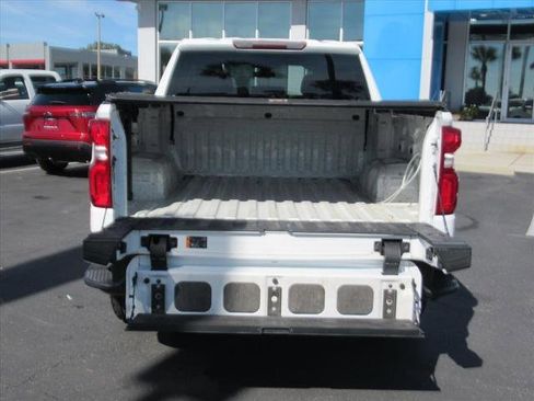 Used 2021 Chevrolet Silverado 1500 Custom Trail Boss w/ Safety Confidence Package image 6