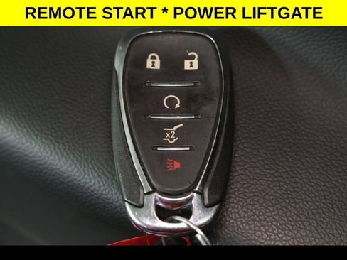Used 2024 Chevrolet Equinox LT AWD/4WD image 9
