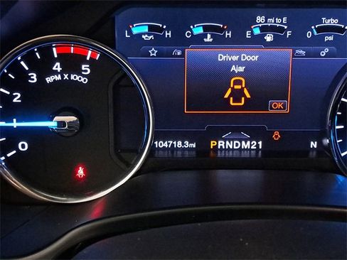 Used 2019 Ford F250 Platinum image 2