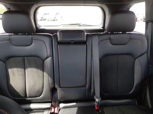 Used 2022 Jeep Grand Cherokee Trailhawk image 39