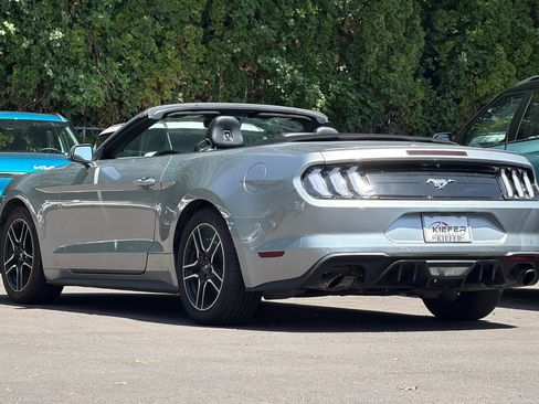 Used 2023 Ford Mustang Premium RWD image 6