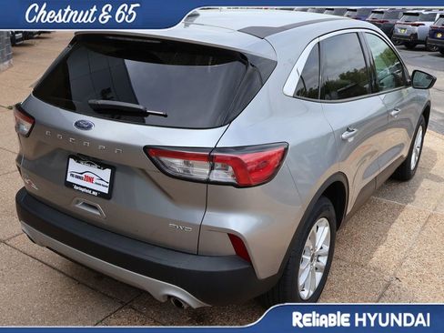 Used 2022 Ford Escape SE w/ Cold Weather Package AWD/4WD image 6