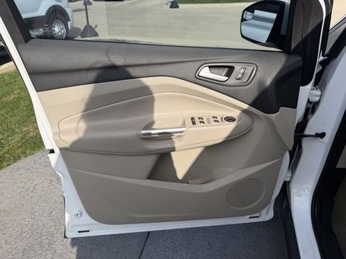 Used 2013 Ford Escape SE image 8