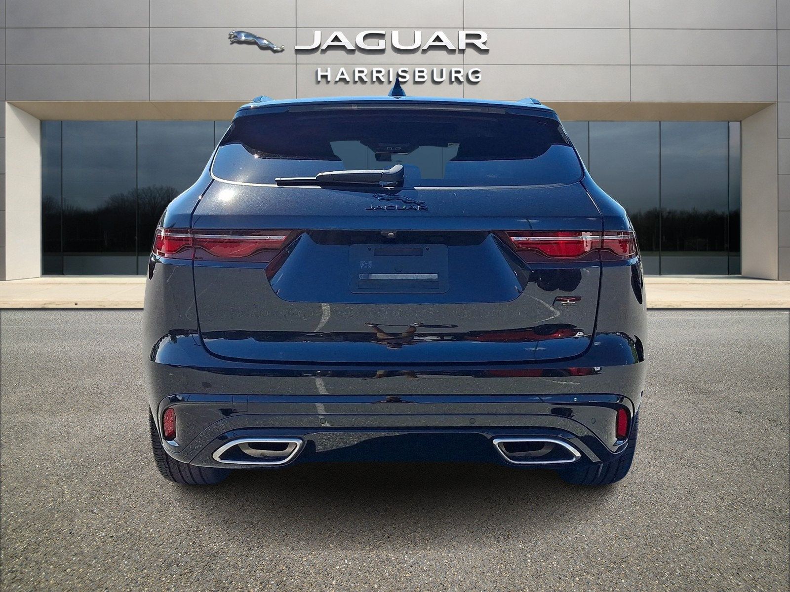 Used 2026 Jaguar F-PACE R-Dynamic S AWD/4WD image 3