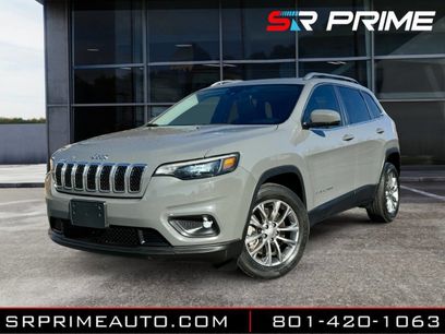 Used 2021 Jeep Cherokee Latitude Plus w/ Sun & Sound Group