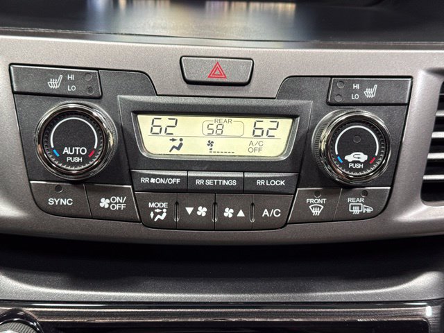 Used 2017 Honda Odyssey Touring Elite image 19