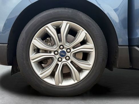 Used 2019 Ford Edge Titanium AWD/4WD image 46