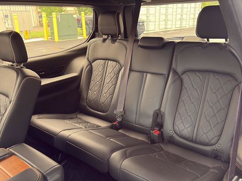 Used 2022 Jeep Grand Wagoneer Series III w/ Rear Seat Video Group 1 AWD/4WD image 37