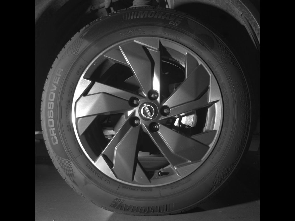 Certified 2025 Nissan Rogue SV FWD image 9