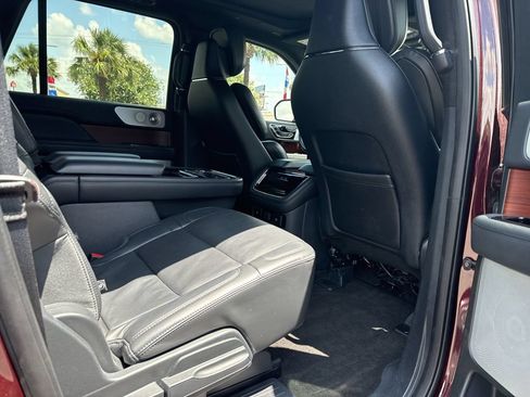 Used 2023 Lincoln Navigator L Reserve AWD/4WD image 25