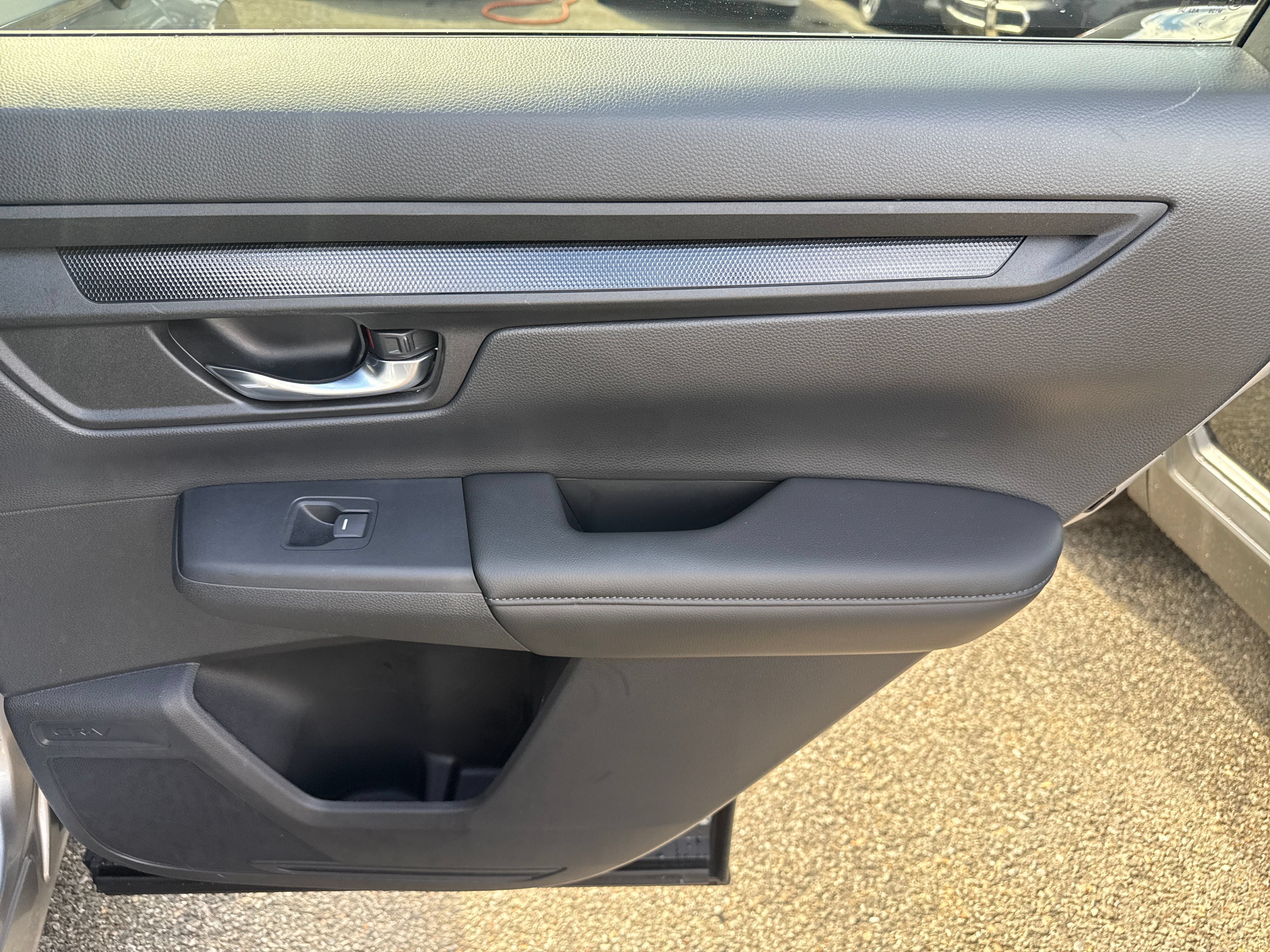 Certified 2025 Honda CR-V LX image 22