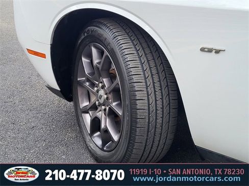 Used 2018 Dodge Challenger GT w/ Driver Convenience Group image 30