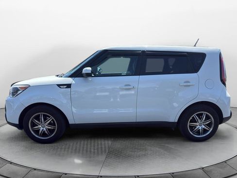 Used 2014 Kia Soul FWD image 3