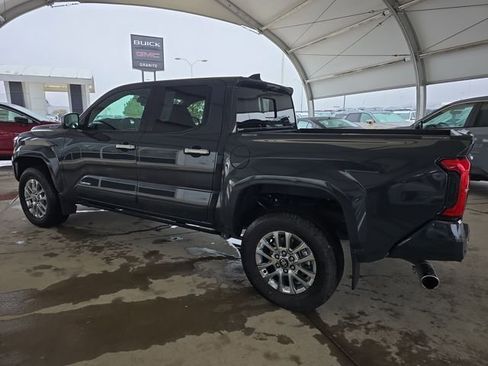 Used 2025 Toyota Tacoma Limited image 3