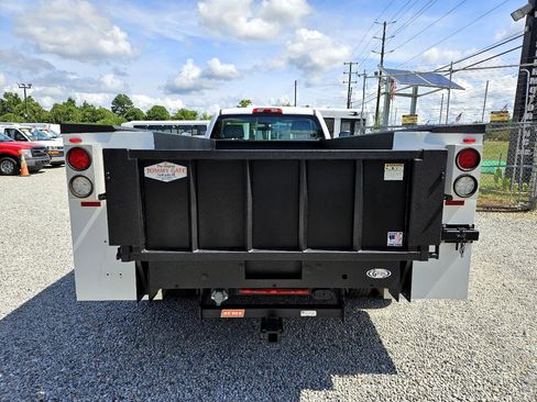 Used 2015 Chevrolet Silverado 3500 W/T image 4