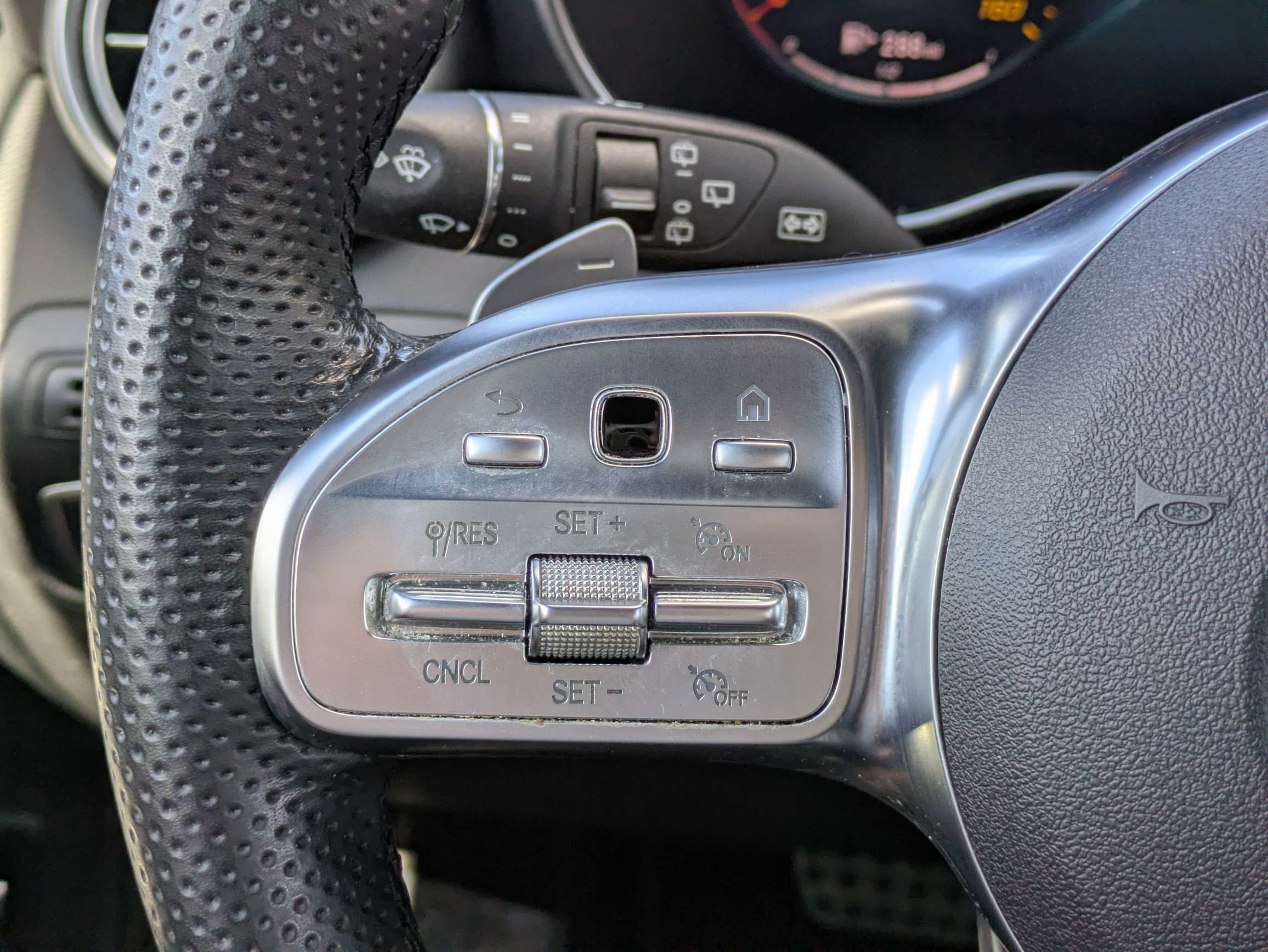 Used 2022 Mercedes-Benz GLC 300 image 19
