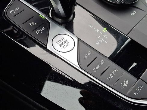 Used 2022 BMW X3 xDrive30i w/ Premium Package 2 image 26