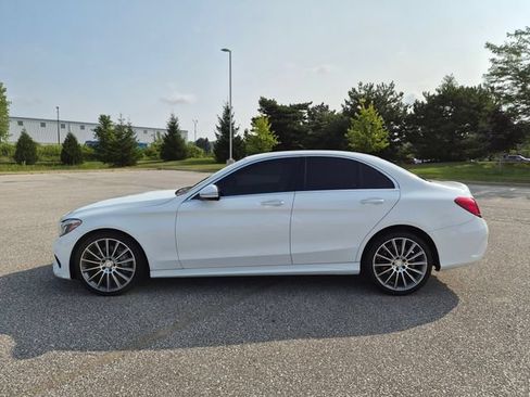 Used 2015 Mercedes-Benz C 300 4MATIC Sedan image 9