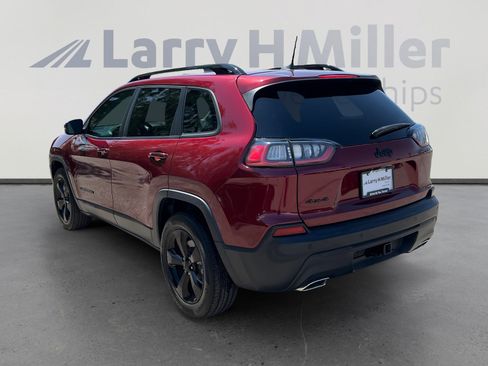 Certified 2020 Jeep Cherokee Latitude Plus AWD/4WD image 3