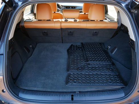 Used 2013 Lexus CT 200h w/ Premium Pkg image 10