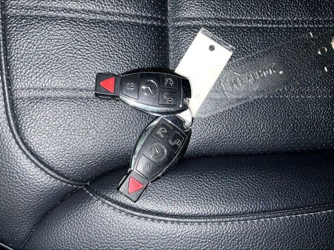 Used 2019 Mercedes-Benz GLE 400 4MATIC image 14