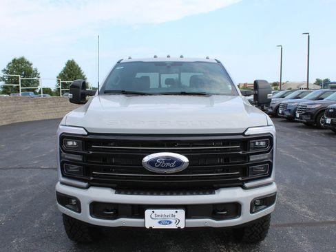 New 2026 Ford F250 Platinum w/ Tremor Off-Road Package AWD/4WD image 8