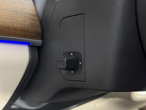 Used 2020 Mercedes-Benz GLE 350 4MATIC image 19