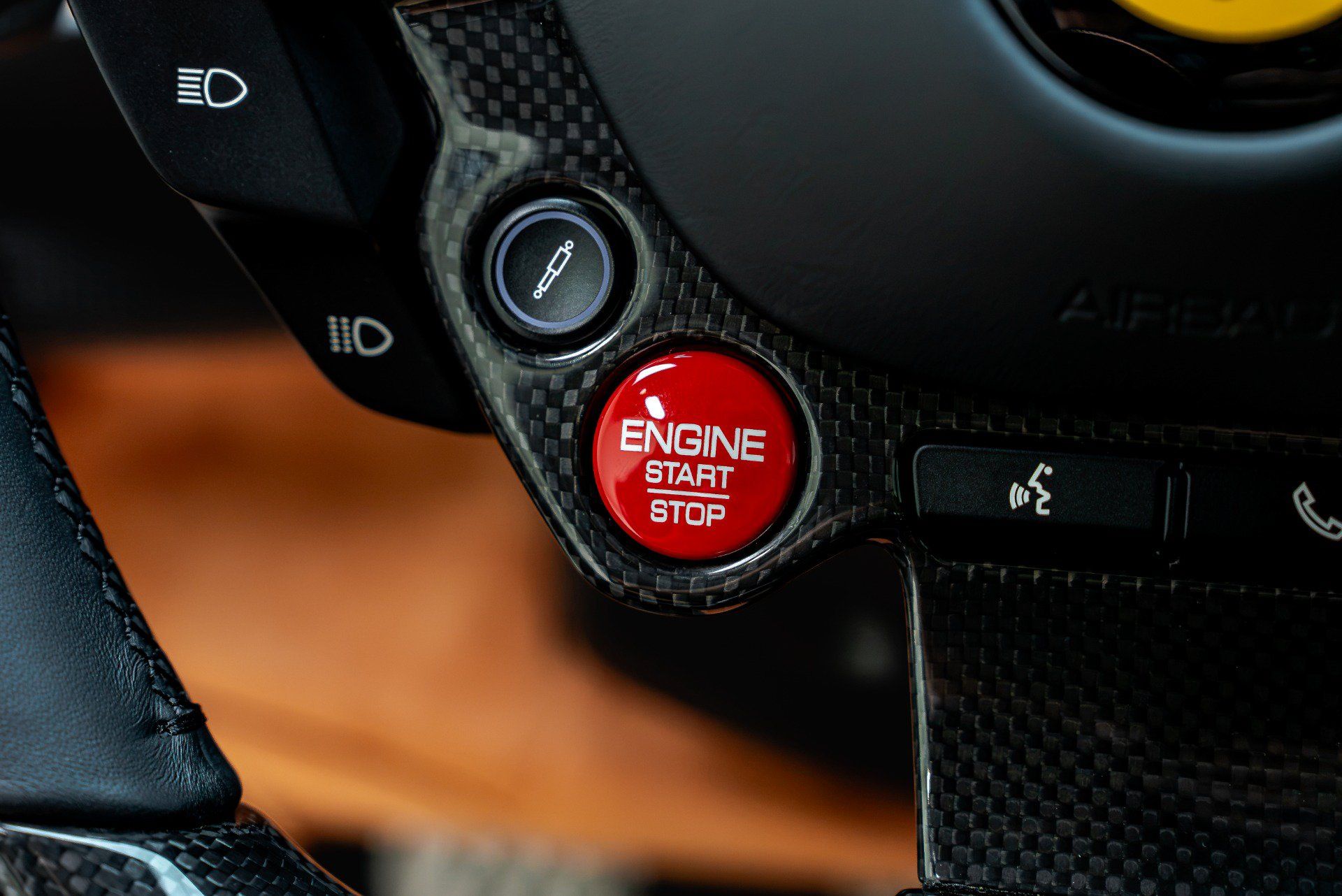 Used 2023 Ferrari 812 GTS RWD image 46