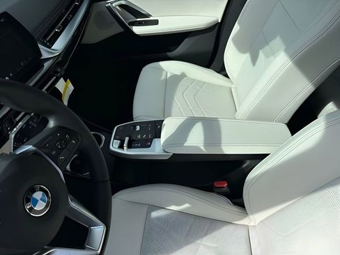 New 2026 BMW X1 xDrive28i w/ Technology Package AWD/4WD image 20