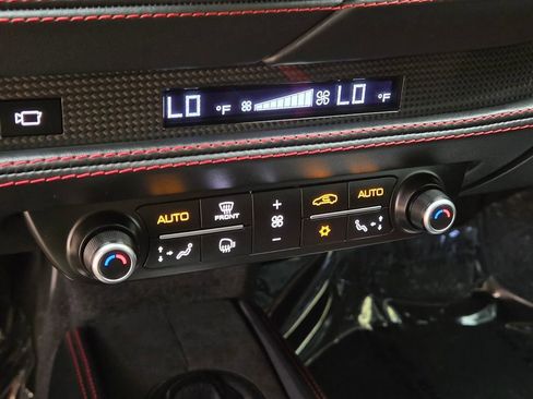 Used 2020 Ferrari F8 Tributo image 37