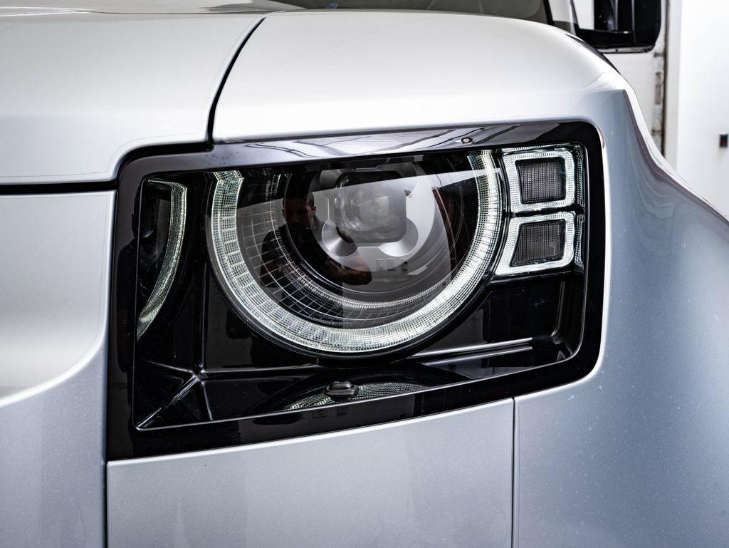 Used 2024 Land Rover Defender 130 S AWD/4WD image 15