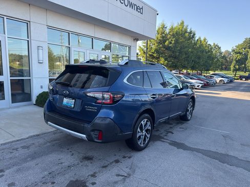 Used 2020 Subaru Outback Touring XT AWD/4WD image 3