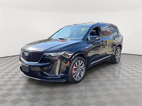 Used 2023 Cadillac XT6 Sport image 5