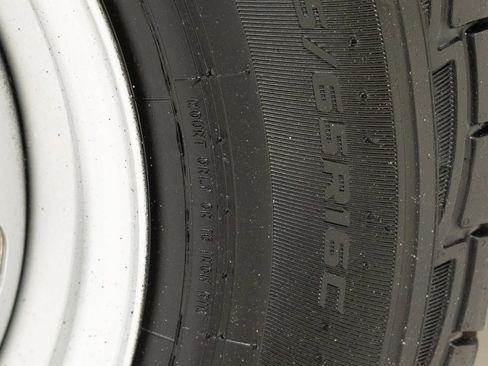 Used 2019 Ford Transit 150 XL image 61