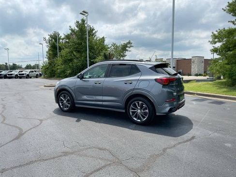 Certified 2021 Buick Encore GX Select w/ Sport Touring Package FWD image 3