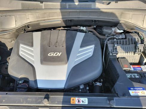 Used 2017 Hyundai Santa Fe Limited FWD image 28