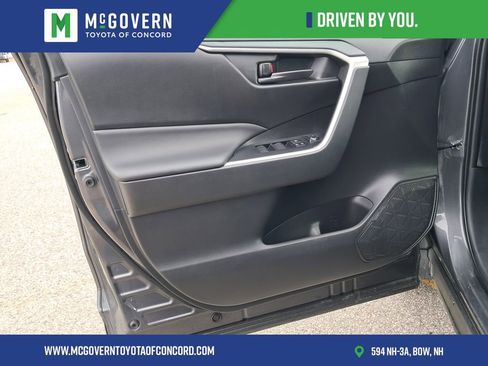 Used 2025 Toyota RAV4 LE image 16