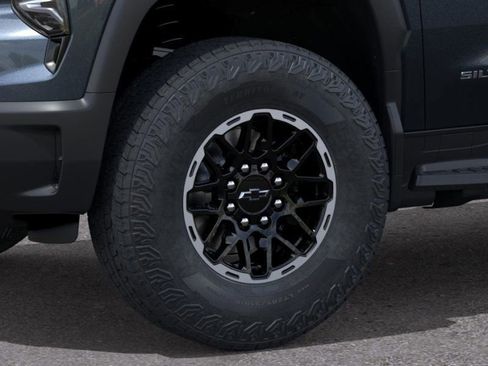 New 2026 Chevrolet Silverado EV Trail Boss image 9