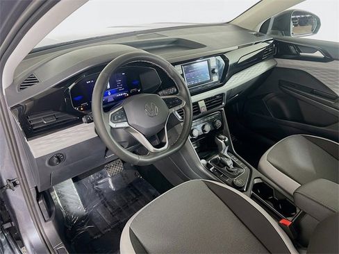 Used 2024 Volkswagen Taos S image 10