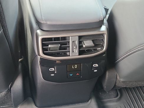 Used 2025 Lexus RX 350 w/ Convenience Package AWD/4WD image 18