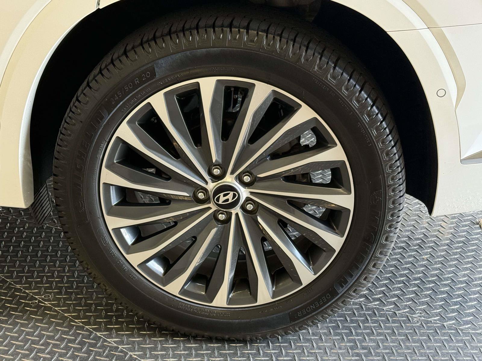 Used 2024 Hyundai Palisade Calligraphy AWD/4WD image 13