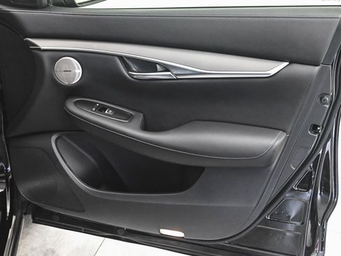 Used 2024 INFINITI QX50 Luxe image 11