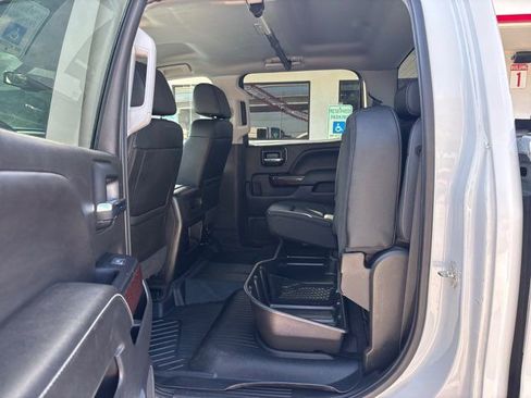 Used 2018 GMC Sierra 1500 SLT w/ Texas SLT Premium Package AWD/4WD image 18