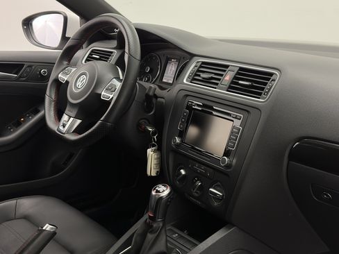 Used 2014 Volkswagen Jetta GLI Edition 30 FWD image 35