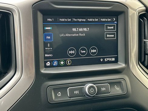 Certified 2022 Chevrolet Silverado 1500 Custom image 24